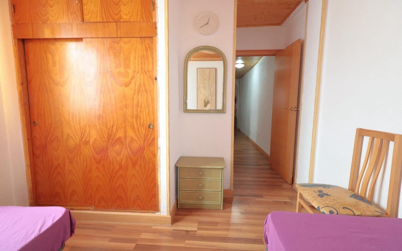 3 quarto Apartamento para venda em Torrevieja - 149 000 € (Ref: 9395532)