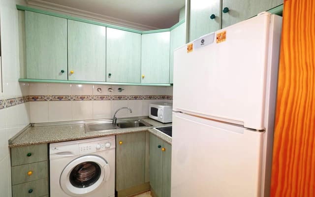 Apartamento de 1 habitación en Torrevieja en venta - 103.000 € (Ref: 9396743)