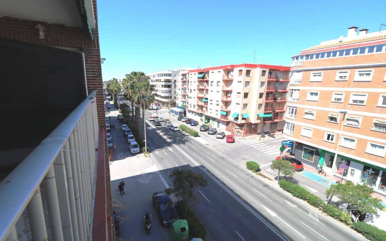 2 soveværelse Lejlighed til salg i Torrevieja med garage - € 149.000 (Ref: 9397994)