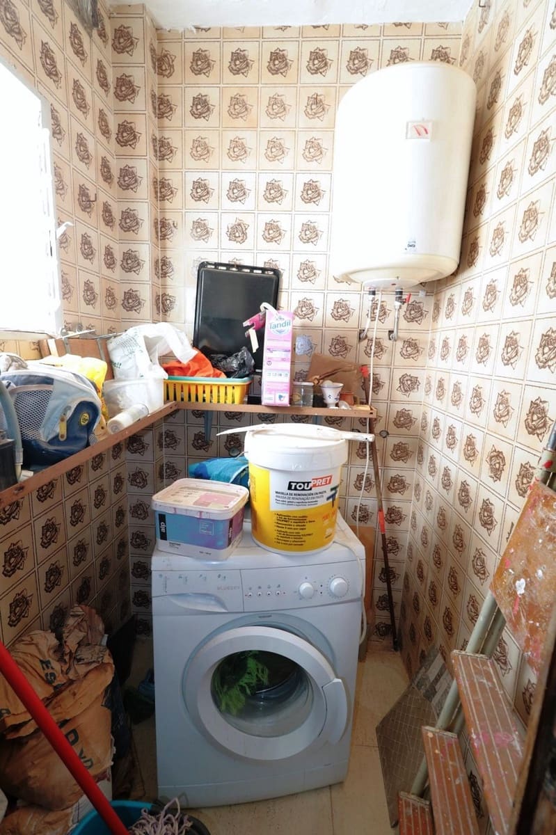 2 soveværelse Lejlighed til salg i Torrevieja med garage - € 149.000 (Ref: 9397994)