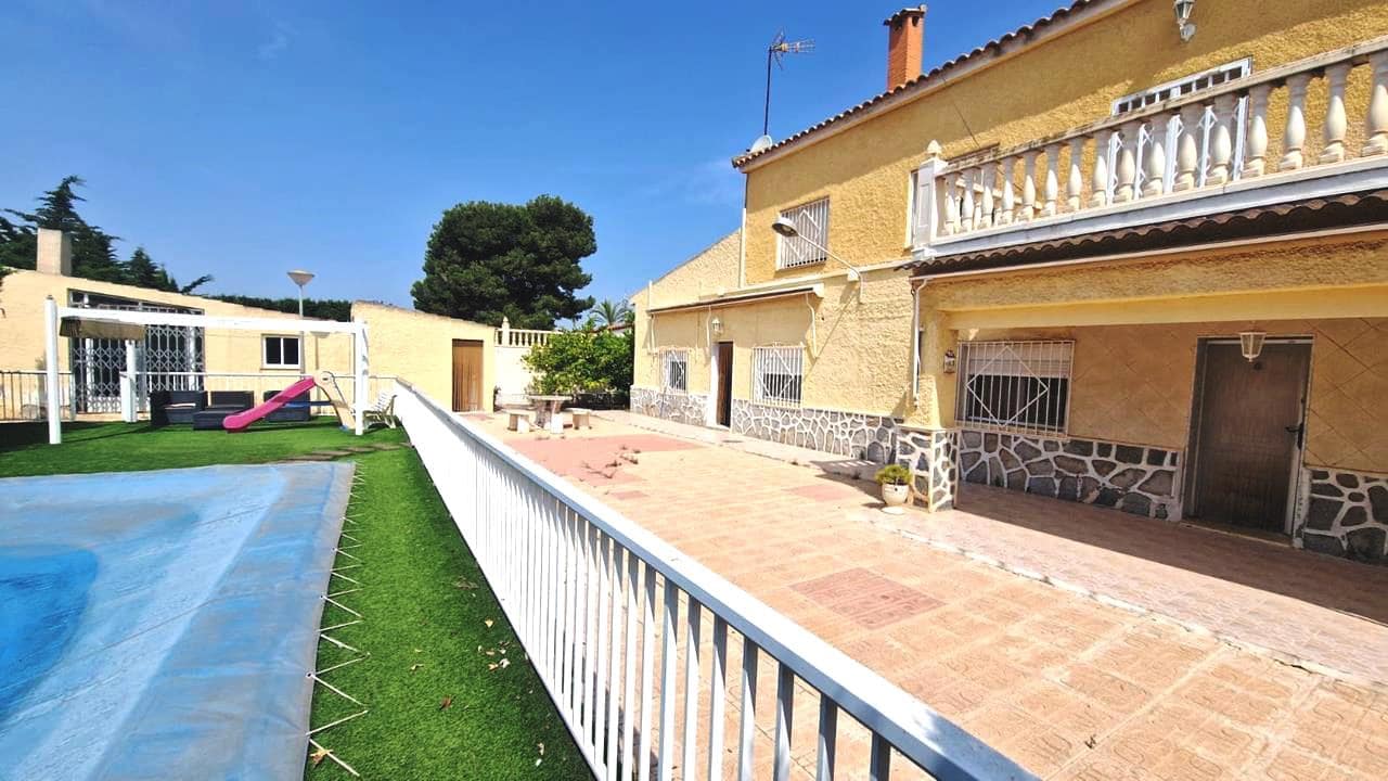 8 camera da letto Finca/Casa di Campagna in vendita in La Marina con piscina garage - 379.900 € (Rif: 9404688)