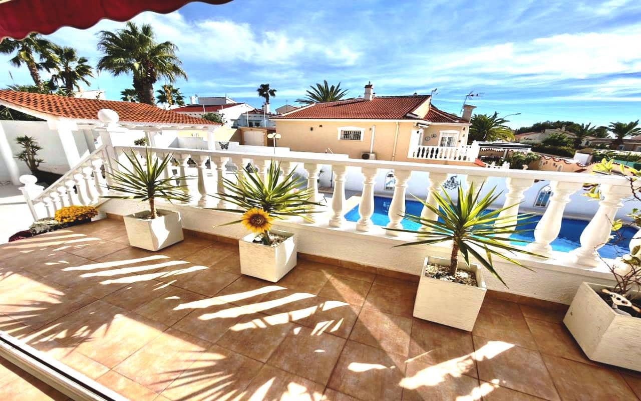 4 camera da letto Villa in vendita in Ciudad Quesada con piscina garage - 485.000 € (Rif: 9404689)