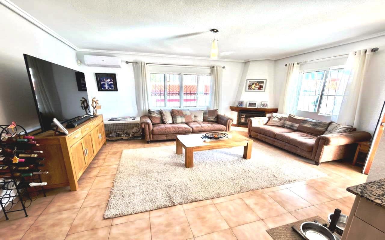 4 camera da letto Villa in vendita in Ciudad Quesada con piscina garage - 485.000 € (Rif: 9404689)