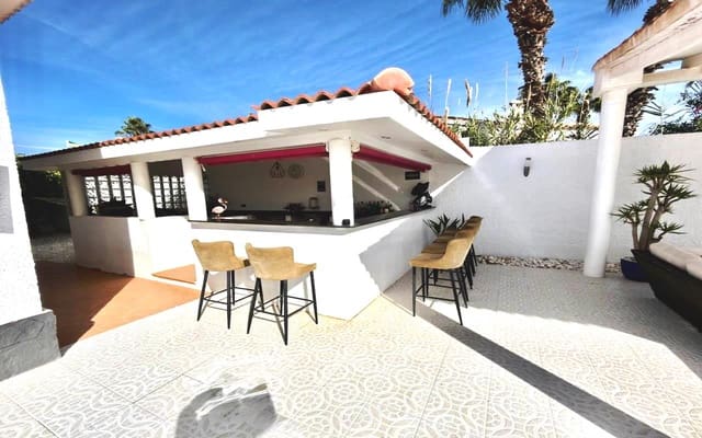 4 chambre Villa/Maison à vendre à Ciudad Quesada, Rojales avec piscine garage - 485 000 € (Ref: 9404689)