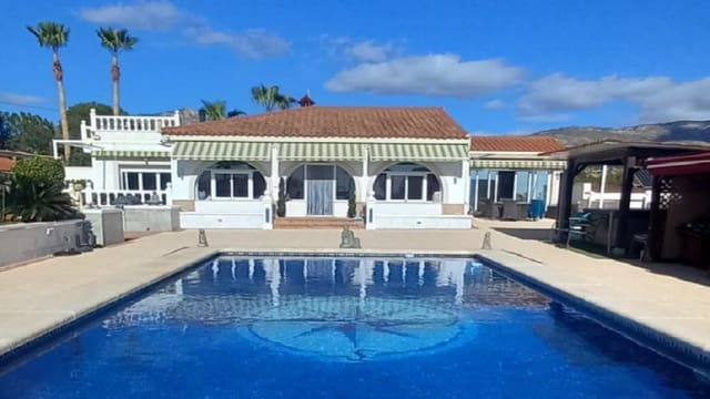 5 sovrum Finca/Hus på landet till salu i Albatera med pool garage - 399 999 € (Ref: 9404690)