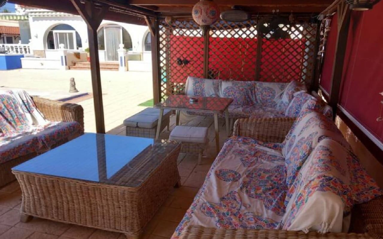 5 sovrum Finca/Hus på landet till salu i Albatera med pool garage - 399 999 € (Ref: 9404690)