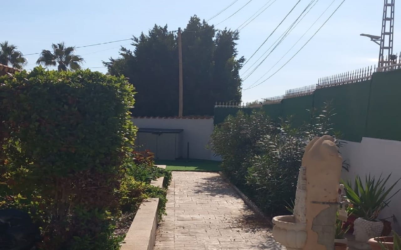 5 sovrum Finca/Hus på landet till salu i Albatera med pool garage - 399 999 € (Ref: 9404690)