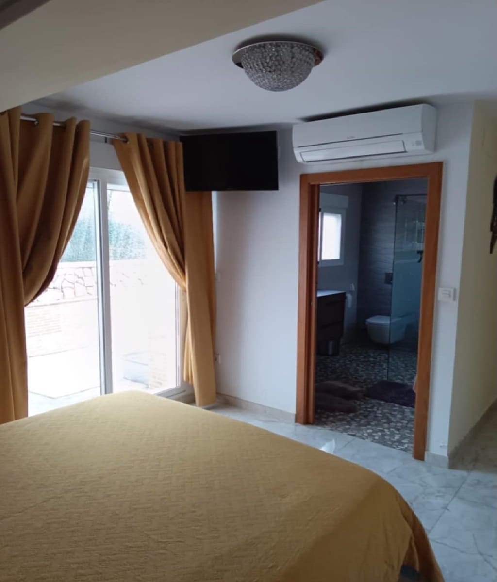 5 sovrum Finca/Hus på landet till salu i Albatera med pool garage - 399 999 € (Ref: 9404690)