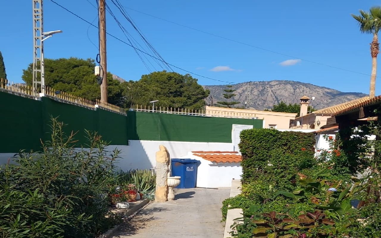 5 sovrum Finca/Hus på landet till salu i Albatera med pool garage - 399 999 € (Ref: 9404690)