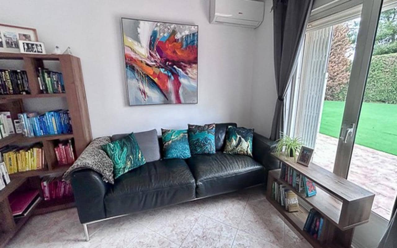 5 slaapkamer Finca/Landhuis te koop in Benijofar met zwembad garage - € 475.000 (Ref: 9406965)