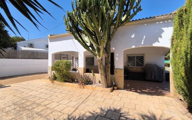 5 quarto Quinta/Casa Rural para venda em Benijófar com piscina garagem - 475 000 € (Ref: 9406965)