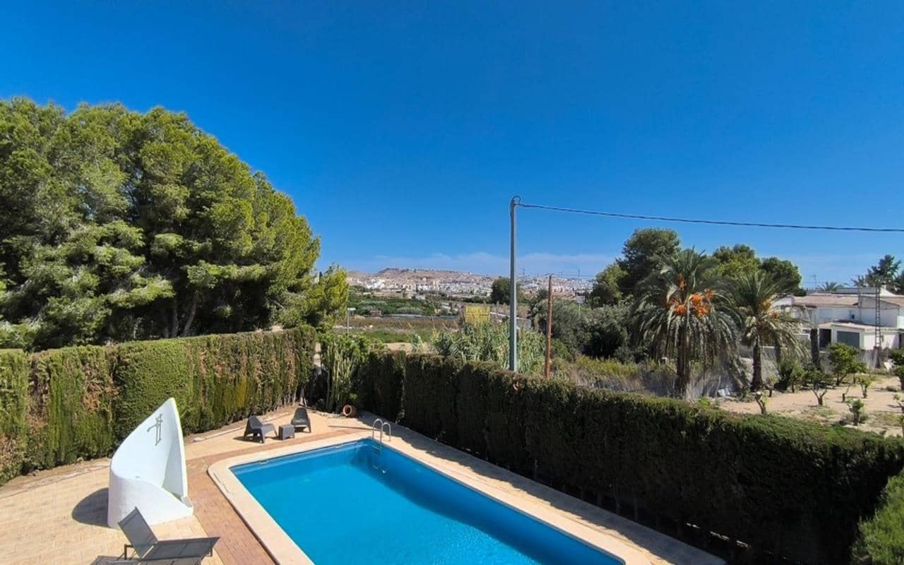 5 slaapkamer Finca/Landhuis te koop in Benijofar met zwembad garage - € 475.000 (Ref: 9406965)