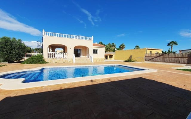 3 bedroom Finca/Country House for sale in Catral with pool garage - € 285,000 (Ref: 9407047)