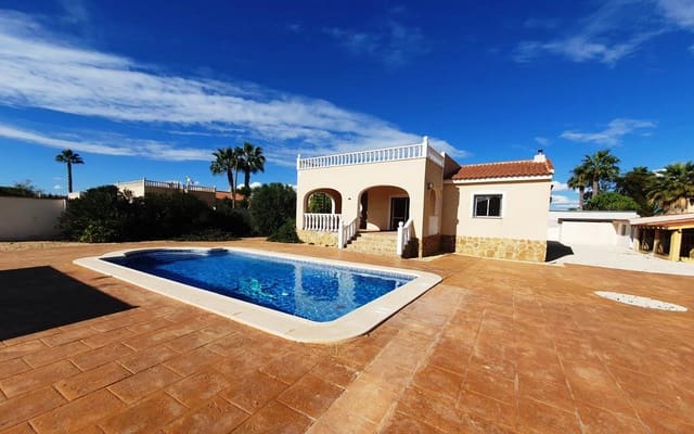 3 bedroom Finca/Country House for sale in Catral with pool garage - € 285,000 (Ref: 9407047)