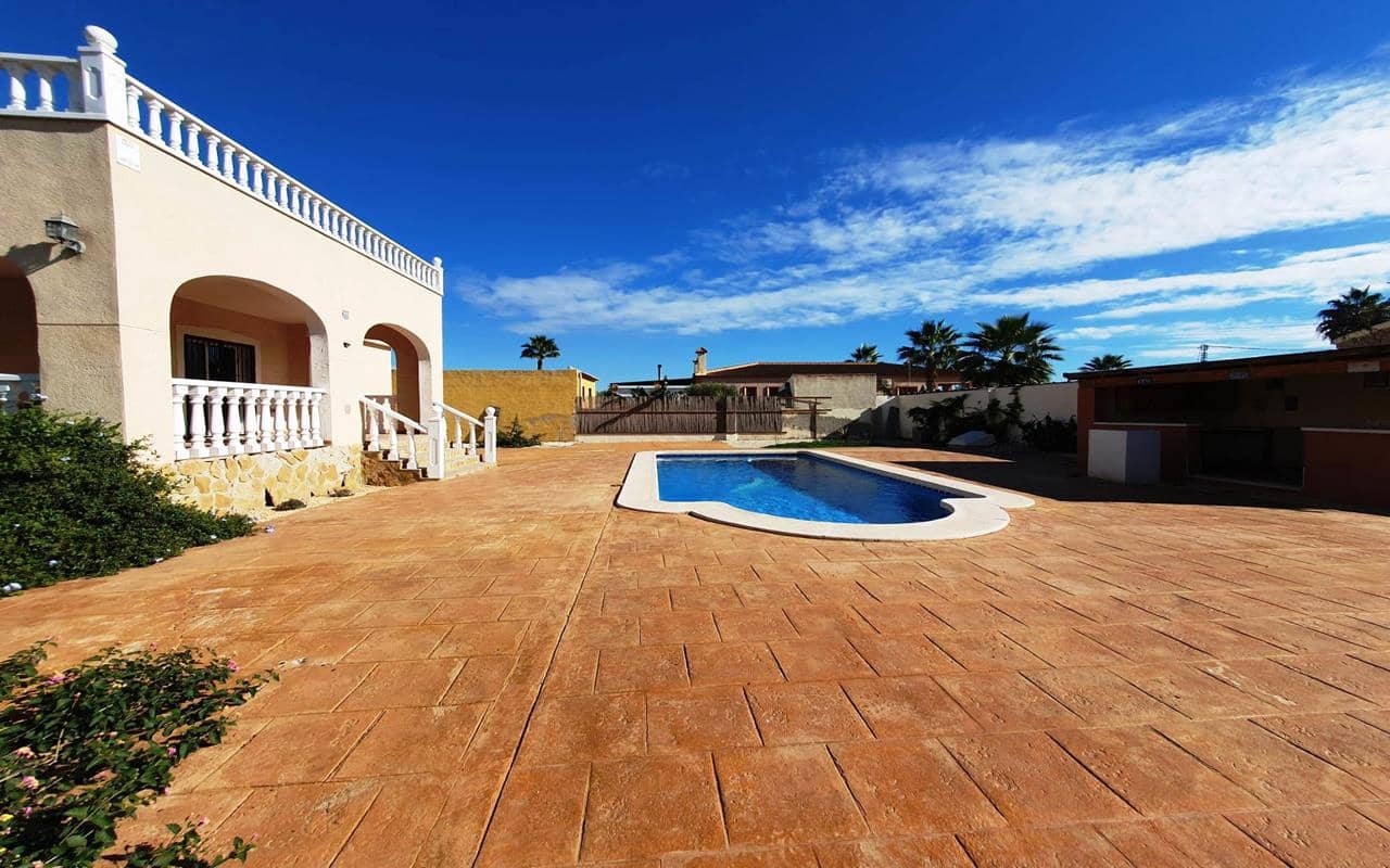 3 sovrum Finca/Hus på landet till salu i Catral med pool garage - 285 000 € (Ref: 9407047)