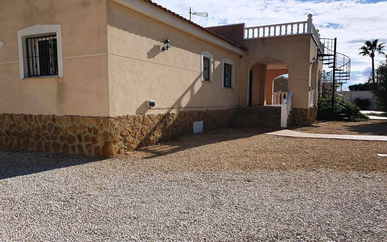 3 sovrum Finca/Hus på landet till salu i Catral med pool garage - 285 000 € (Ref: 9407047)