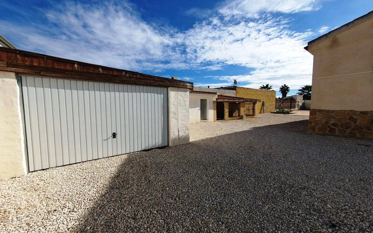 3 sovrum Finca/Hus på landet till salu i Catral med pool garage - 285 000 € (Ref: 9407047)