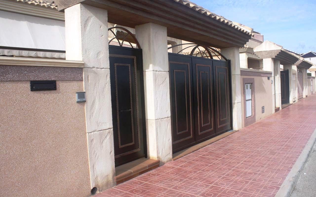 3 camera da letto Villa in vendita in Los Altos con piscina garage - 330.000 € (Rif: 9407059)