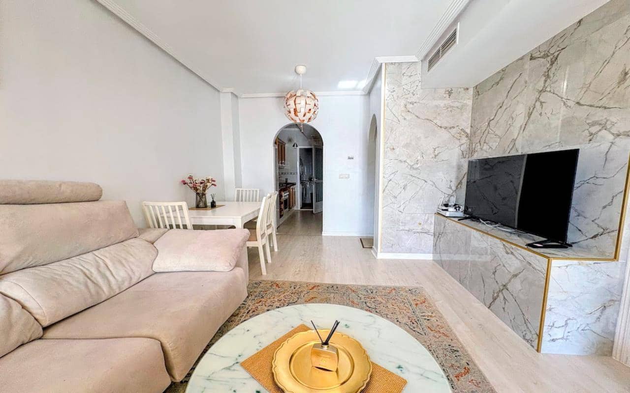 Bungalow de 2 habitaciones en Los Altos en venta con piscina garaje - 169.000 € (Ref: 9407814)