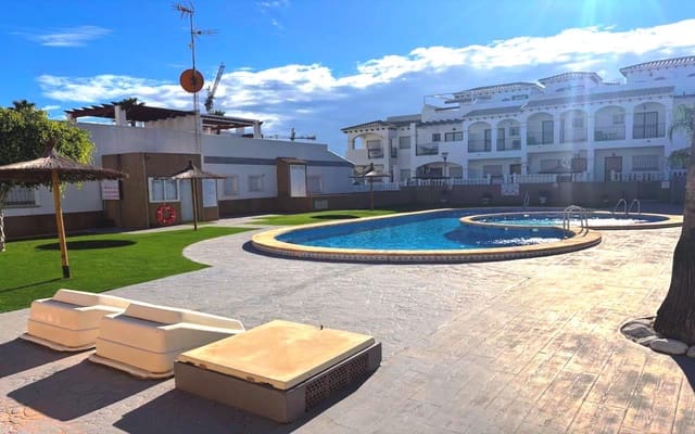 Bungalow de 2 habitaciones en Los Altos en venta con piscina garaje - 169.000 € (Ref: 9407814)