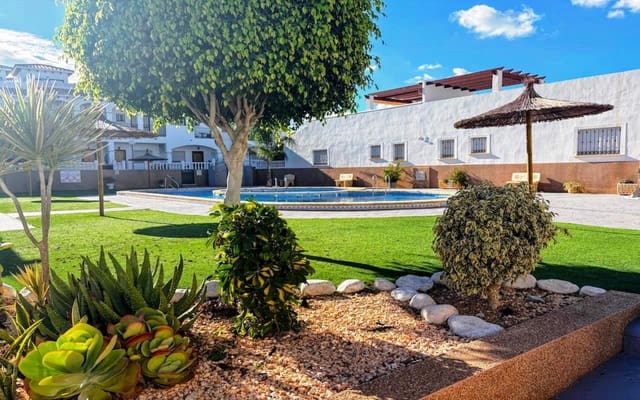 Bungalow de 2 habitaciones en Los Altos en venta con piscina garaje - 169.000 € (Ref: 9407814)