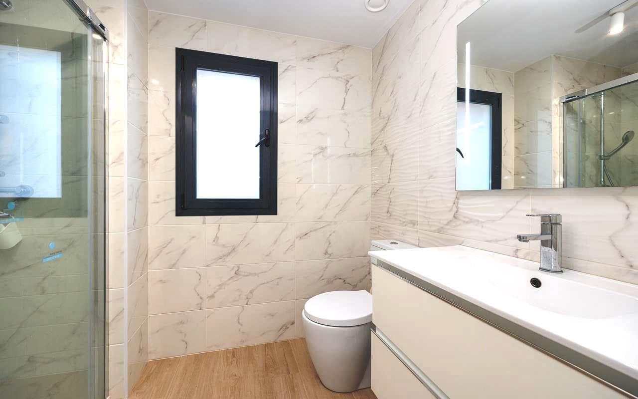 2 quarto Apartamento para venda em Villamartin com piscina garagem - 285 000 € (Ref: 9407830)