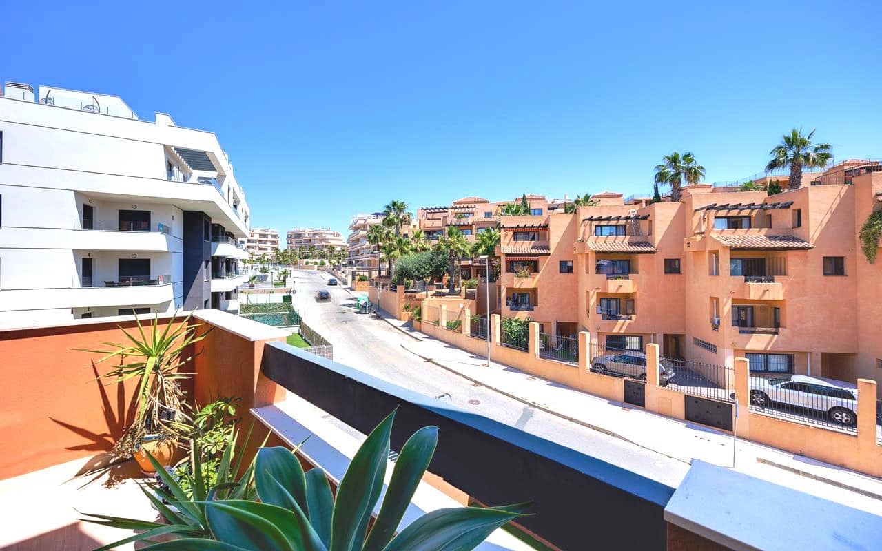 2 quarto Apartamento para venda em Villamartin com piscina garagem - 285 000 € (Ref: 9407830)