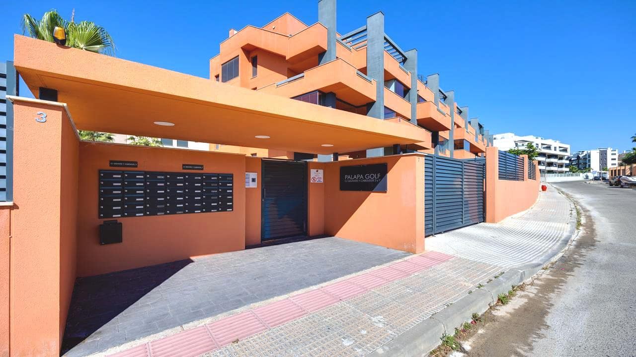 2 quarto Apartamento para venda em Villamartin com piscina garagem - 285 000 € (Ref: 9407830)