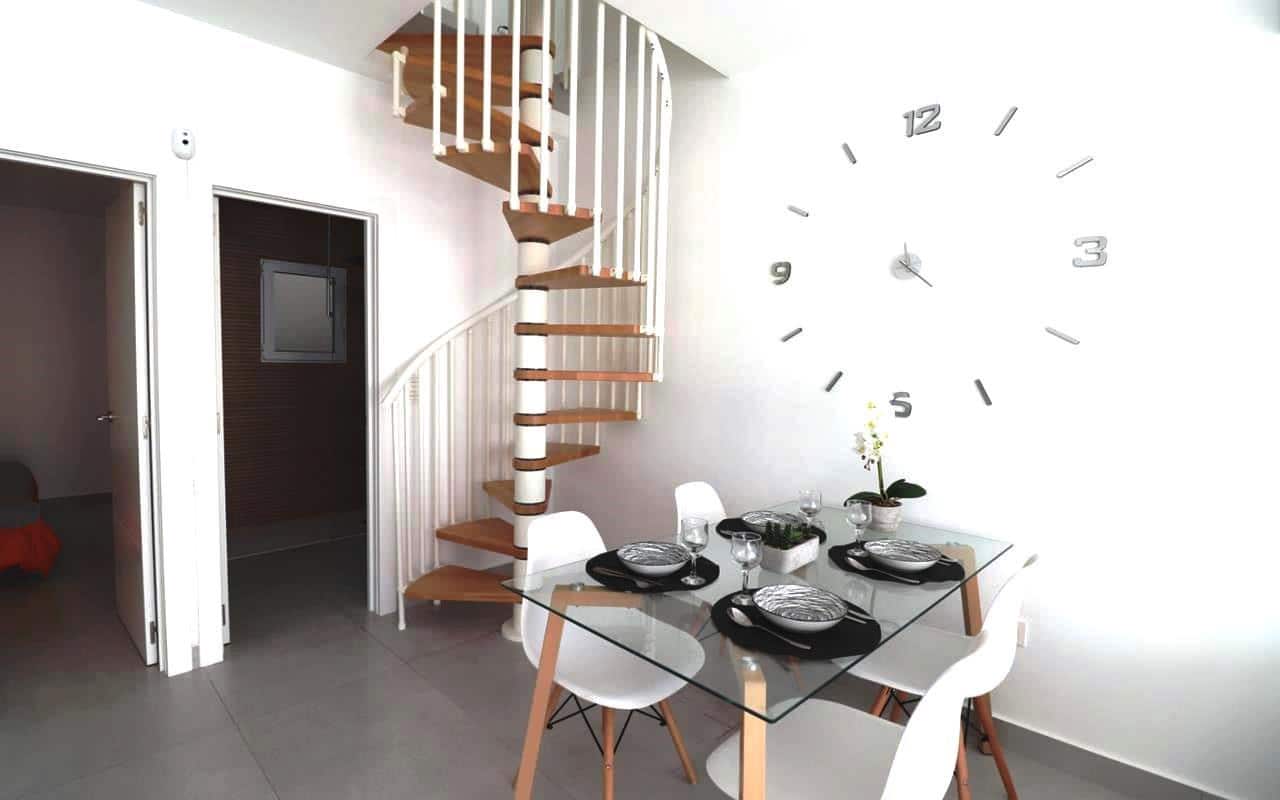 2 soverom Hus til salgs i Torrevieja med garasje - € 149 900 (Ref: 9409402)