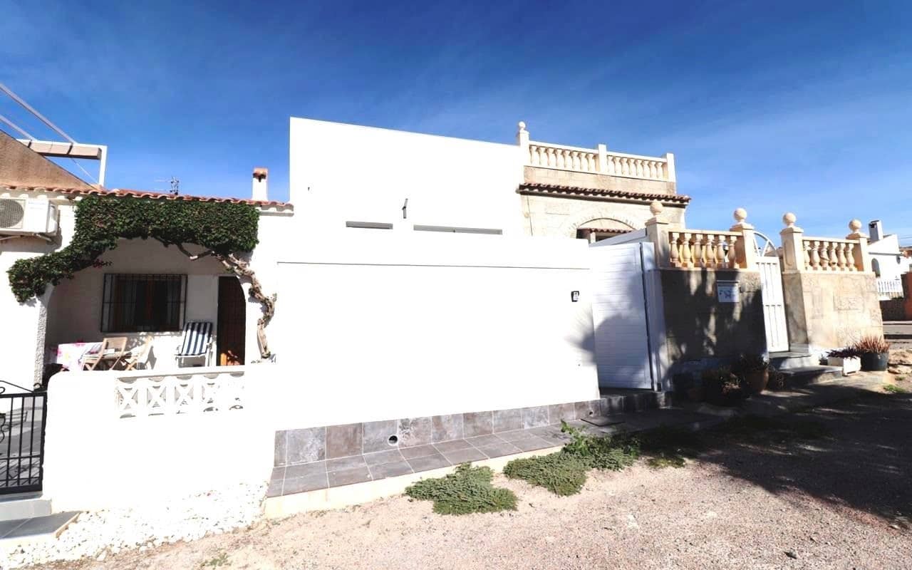 2 soverom Hus til salgs i Torrevieja med garasje - € 149 900 (Ref: 9409402)