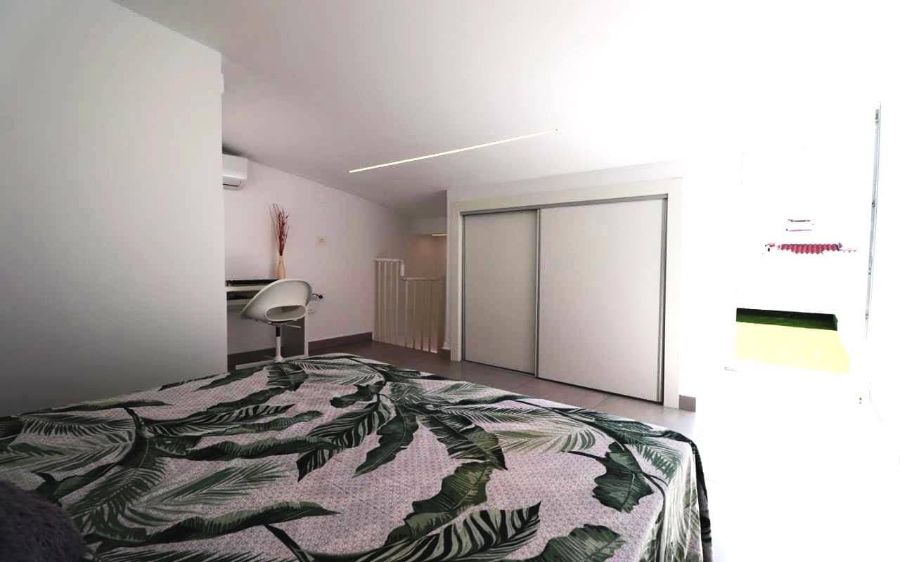 2 soverom Hus til salgs i Torrevieja med garasje - € 149 900 (Ref: 9409402)