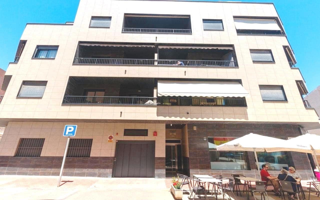 2 bedroom Apartment for sale in La Mata - € 170,000 (Ref: 9414529)