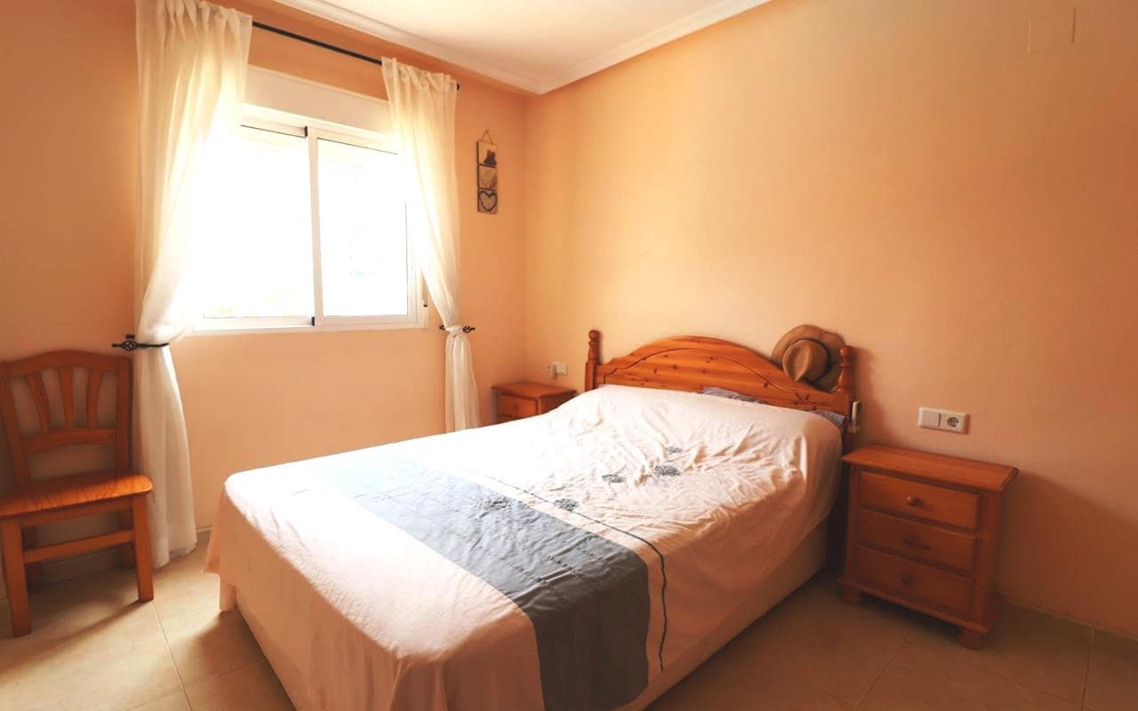 2 bedroom Apartment for sale in Guardamar del Segura with pool garage - € 148,950 (Ref: 9414609)