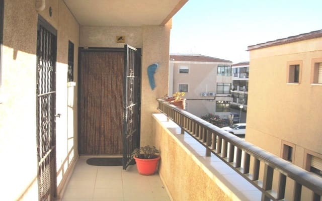 3 sovrum Lägenhet till salu i San Luis, Torrevieja med garage - 94 999 € (Ref: 9417443)