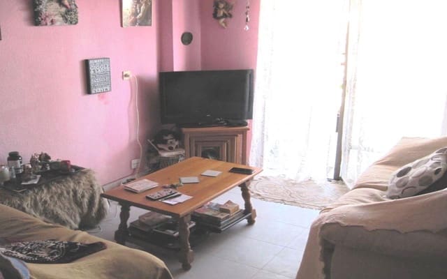 3 sovrum Lägenhet till salu i San Luis, Torrevieja med garage - 94 999 € (Ref: 9417443)