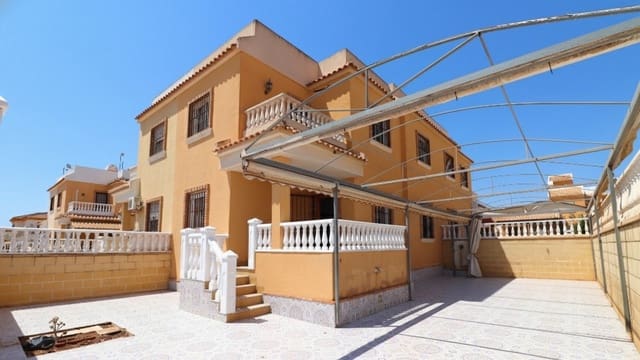 Chalet de 3 habitaciones en Ciudad Quesada, Rojales en venta con piscina garaje - 209.950 € (Ref: 9417444)
