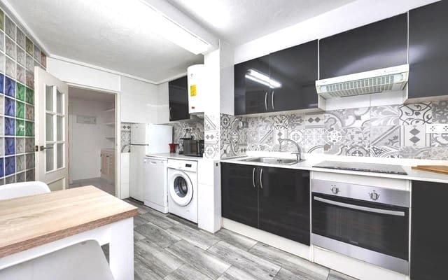 2 quarto Apartamento para venda em Torrevieja - 179 500 € (Ref: 9420503)