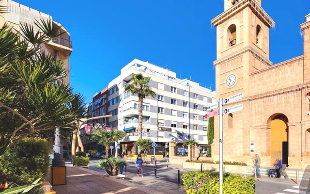 2 quarto Apartamento para venda em Torrevieja - 179 500 € (Ref: 9420503)