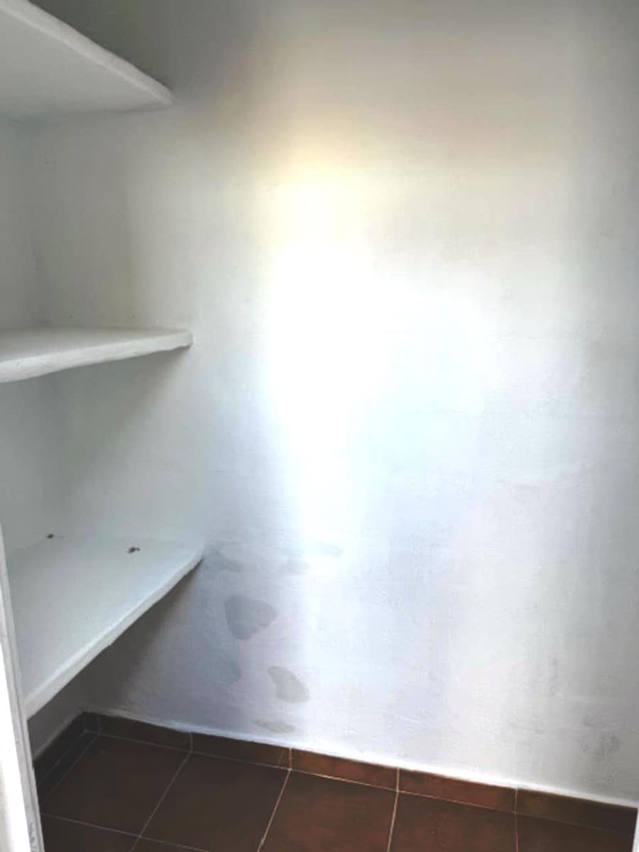 3 soverom Hus til salgs i Torrevieja med garasje - € 142 500 (Ref: 9450886)