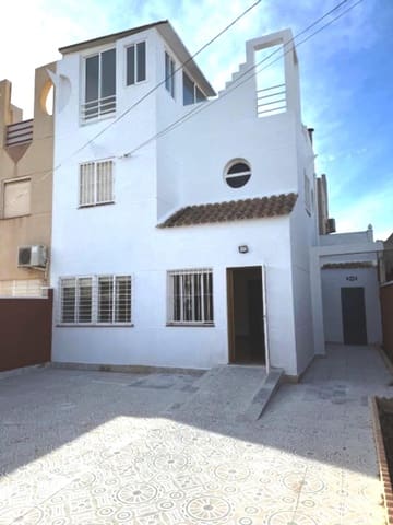 3 soverom Hus til salgs i Torrevieja med garasje - € 142 500 (Ref: 9450886)