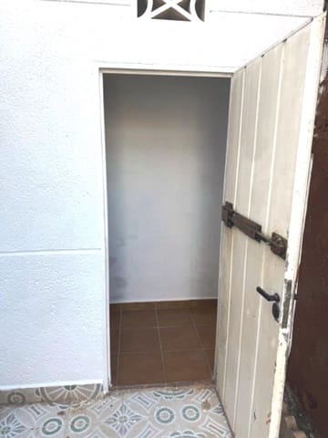 3 soverom Hus til salgs i Torrevieja med garasje - € 142 500 (Ref: 9450886)