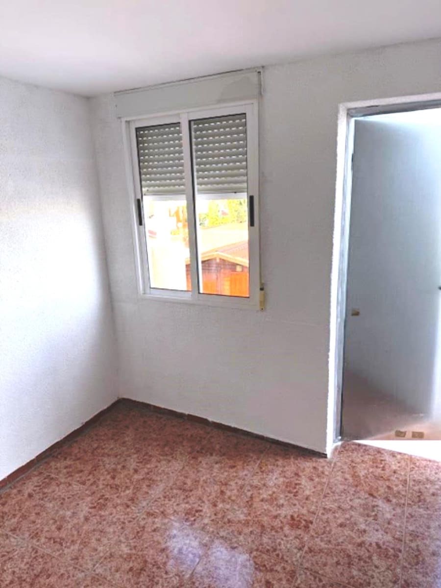 3 soverom Hus til salgs i Torrevieja med garasje - € 142 500 (Ref: 9450886)
