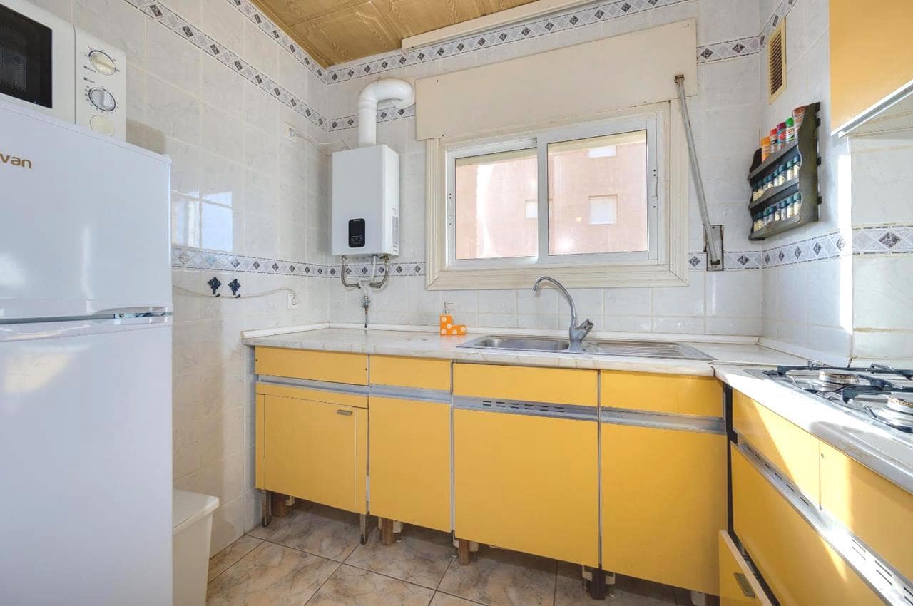 2 slaapkamer Appartement te koop in La Mata met garage - € 155.000 (Ref: 9451514)