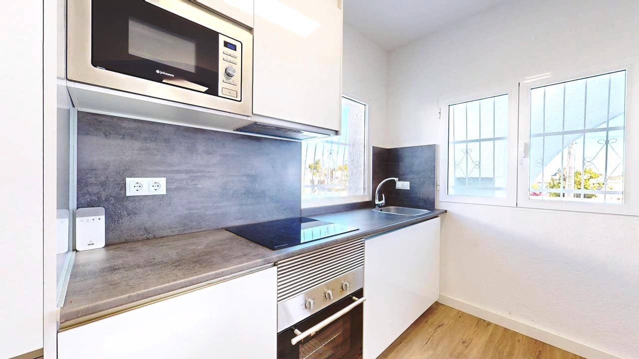 2 quarto Bungalow para venda em Villamartin - 199 000 € (Ref: 9451628)