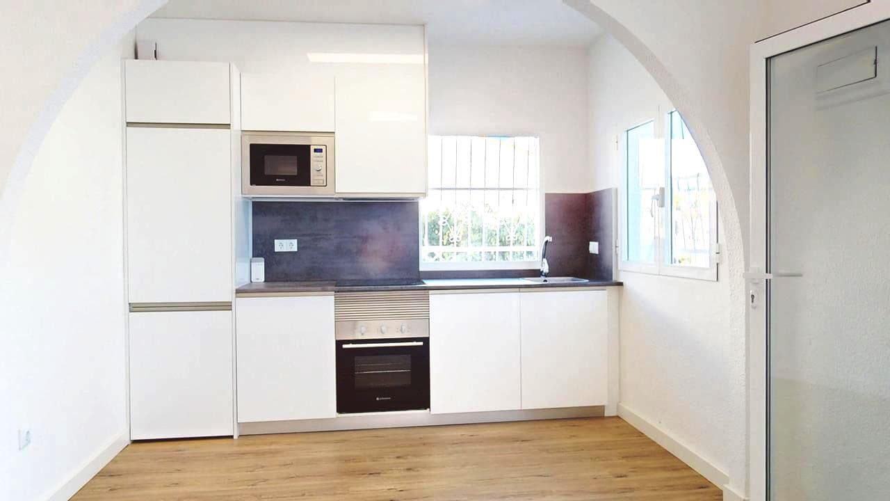 2 quarto Bungalow para venda em Villamartin - 199 000 € (Ref: 9451628)