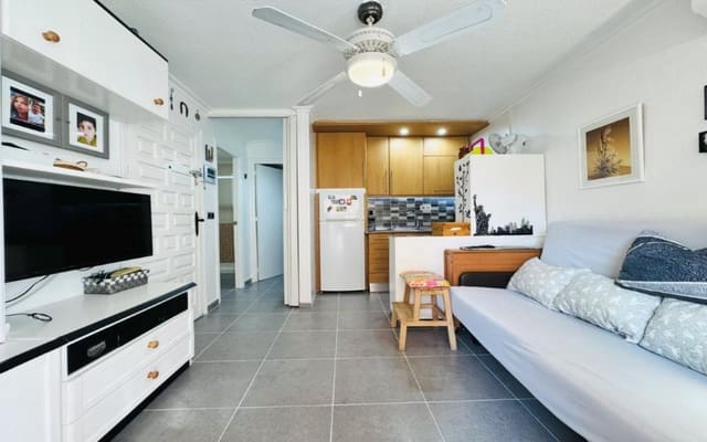 1 soveværelse Lejlighed til salg i La Mata, Torrevieja med swimmingpool - € 95.000 (Ref: 9452437)