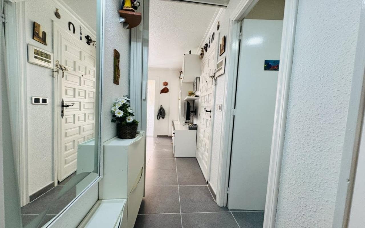 1 slaapkamer Appartement te koop in La Mata met zwembad - € 95.000 (Ref: 9452437)