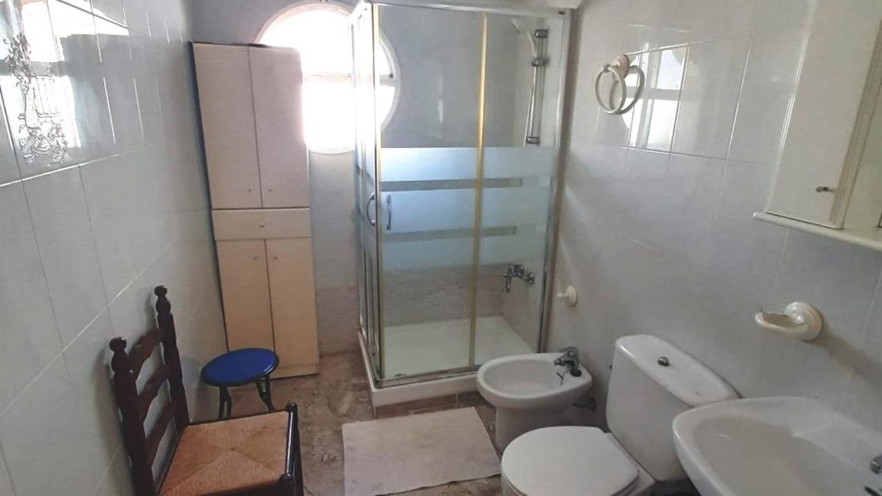 4 bedroom Townhouse for sale in La Torreta with pool garage - € 189,000 (Ref: 9452971)