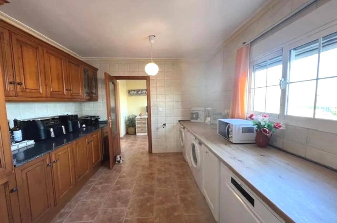 3 makuuhuone Maalaistalo myytävänä paikassa Dolores mukana uima-altaan 
autotalli - 460 000 € (Ref: 9454748)