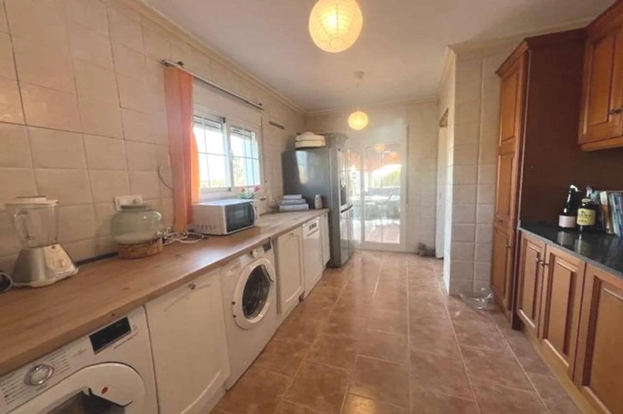 3 makuuhuone Maalaistalo myytävänä paikassa Dolores mukana uima-altaan 
autotalli - 460 000 € (Ref: 9454748)